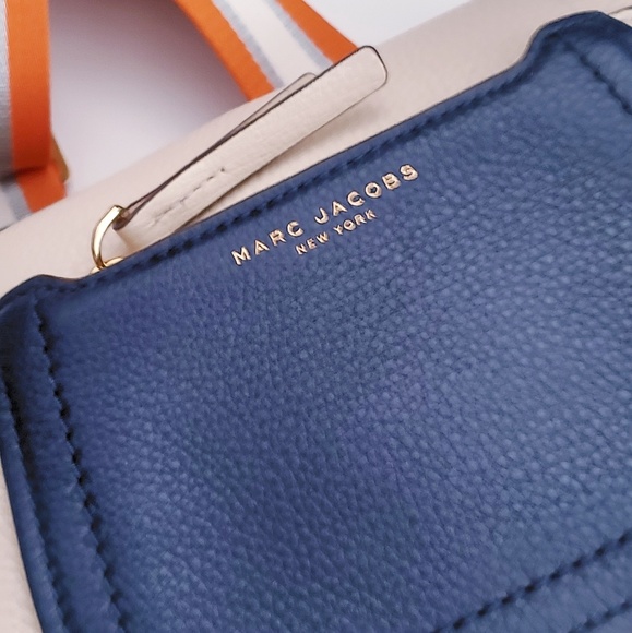 Marc Jacobs Empire City Leather Messenger Bag in Multi - Picture 4 of 7